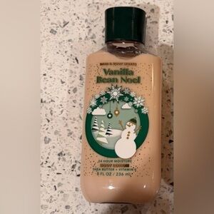 Bath & Body Works Vanilla Bean Noel Body Lotion